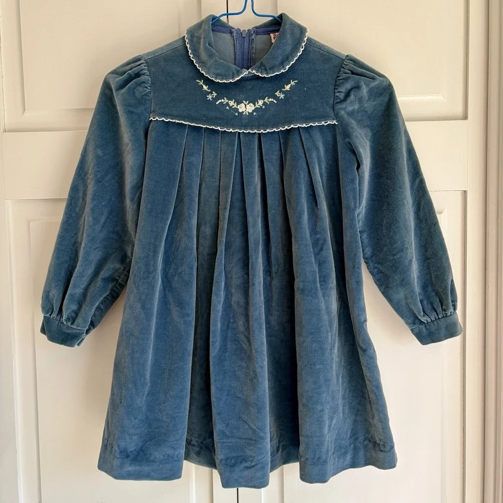 Vintage Girls Blue Velvet Dress Size 6X Embroidery Peter Pan Collar USA